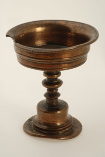 Small salt barrel on round base, with three knots in the trunk, salt bar tableware bronze metal, cast bronze salt vessel bronze