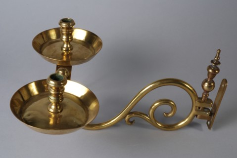 Yellow copper wall arm with double candleholder, cantilever candle holder lamp lighting medium brass metal, casted brass Copper