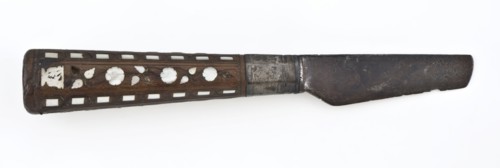 Knife with short blade and wooden handle with linear decoration and inlaid with mother-of-pearl, knife cutlery soil find wood