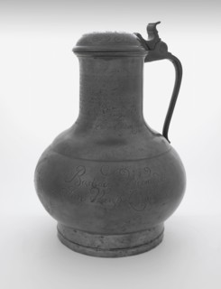 Tinsmith, Flappe or jug from the bag carrier's guild, jug crockery holder tin, cast engraved Horizontal soldering joints jug