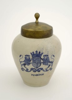 Earthenware tobacco pot with lid, coat of arms of Rotterdam and MARINO, tobacco pot pot holder ceramic pottery enamel metal