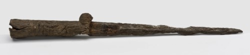 Kidney dagger with double-edged blade, kidney dagger dagger knife stabbing weapon weapon soil find wood iron metal, forged Knife