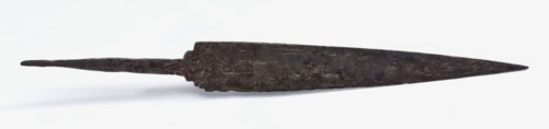 Kidney dagger blade with one-cutting blade, kidney dagger dagger knife stab weapon weapon fragment soil find iron metal, forged