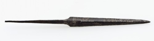 Blade of dagger with double-edged blade, kidney dagger dagger knife stab weapon weapon fragment soil finding iron metal, forged