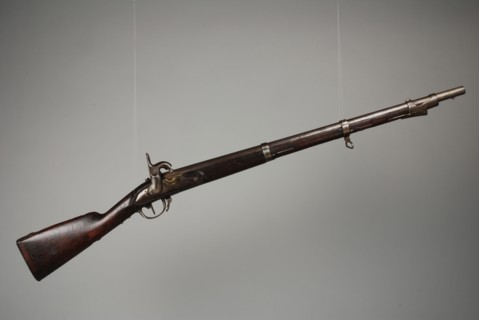 Sapper's gun M1815 or percussion gun with ramrod and bayonet, used by the boys of the Gereformeerde Weeshuis, Rotterdam, rifle