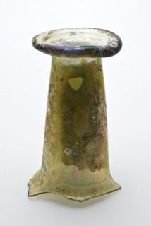Fragment of part of neck and mouth of stock bottle (medicine bottle?), medicine bottle? stock bottle bottle holder bottomfound