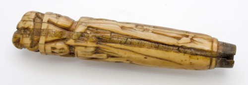 Carved ivory handle, with Faith, Hope and Love, raises part of the founding ground ivory, cut Ivory handle in which three female