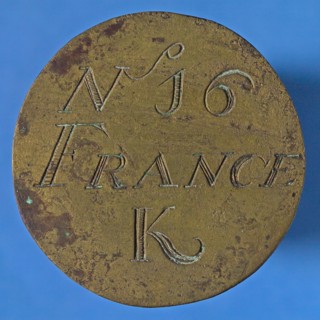 Medal FRANCE, penning images found on the ground copper, only text engraved: N 16 FRANCE K archeology Rotterdam France