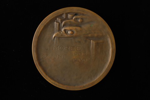 N.V. Ateliers voor Edelsmeed- en Penningkunst v.h. "Koninklijke Begeer", Medal of De Erven De Weduwe Van Nelle N.V., awarded