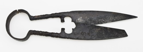 Pinch cutter with two pointed, hinged blades and oval eye, pinch cutter scissor cutting tool soil find iron metal, hand-forged