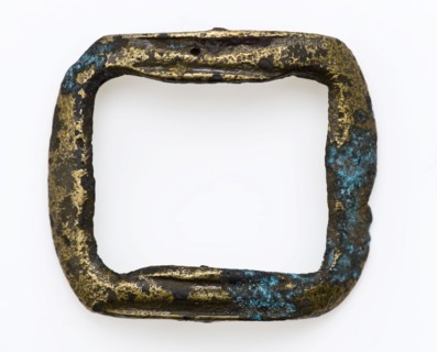 Rectangular shoe buckle with rounded corners, buckle fastener part soil find copper brass metal, cast Slightly curved in middle