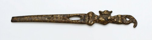 Hairpin With decoration at the end, hairpin? pin part soil find copper metal, cast Long copper strip ending in crooked hook