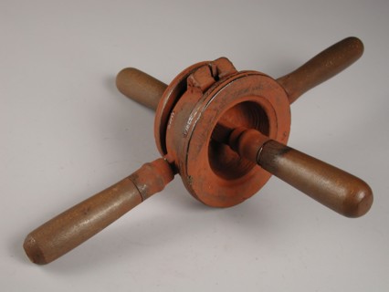 D.V., Four-piece bronze mold for bowl, cast molding tools tools base metal bronze iron wood, on all four parts Rotterdam tin