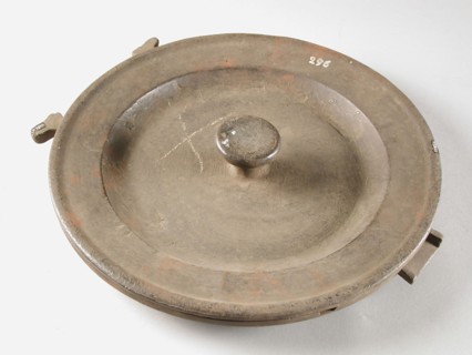 C.v.D., Two-piece bronze mold for large flat plate with initials C V D and 1731, mold casting tool tools kit metal bronze