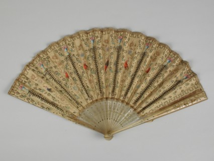 Fan, painted silk leaf, horny legs, range of clothing accessory clothing silk horn metal, painted Range with cream-colored silk