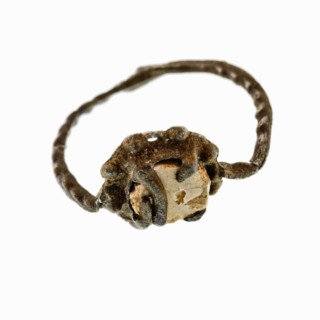 Tin ring with piece of glass in the setting, ring jewelry clothing accessory clothing soil find glass tin metal, d 0.1 cast