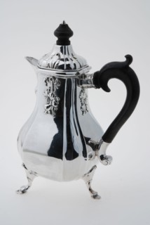 Bartholomeus van der Tooren, Three-piece crockery milk jug, milk jug tableware holder tea set tableware silver, gram Three-piece