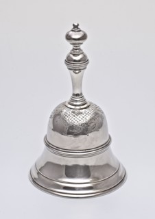 Silversmith: Douwe Eysma, Silver handbell, handbell sound silver, communication sound meal