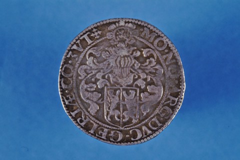 Gehelmde rijksdaalder or prinsendaalder, Gelderland, 1599, prince thaler currency money swap silver, minted, 1599 VIGILATE. DEO