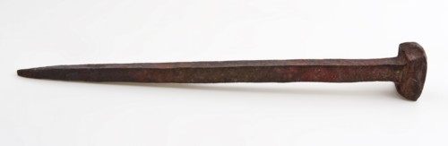 Wrought iron nail Laurenskerk, nail foundations iron, grams Iron nail with flat head archeology construction Laurenskerk City