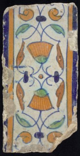 Border tile, flower decoration in blue, yellow and green, upper and lower edge blue and yellow, border tile wall tile tile