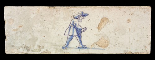 Border tile, painted with blue, male figure, border tile wall tile tile material ceramics earthenware glaze, baked 2x glazed