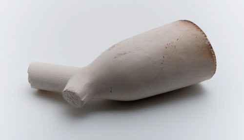 Pipe head, white baking clay, pipe head soil found ceramic pipe earth h 3.5 (approx.) Pressed in mold pressed through pierced