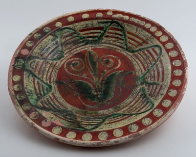 Earthenware dish, ringing-plate, internal glazed, decoration in green and yellow, on stand, dish plate tableware holder earth