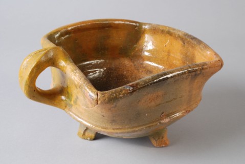 Pottery test, square model, red shard, glazed, on three legs, fire test test earth discovery ceramics earthenware glaze lead