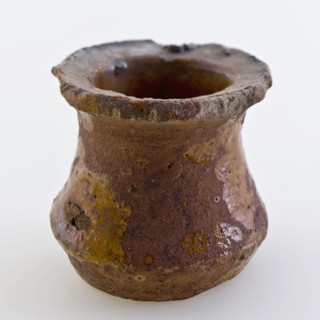 Pottery belly model ointment jar, red shard, internally glazed, ointment jar pot holder soil find ceramic earthenware glaze lead