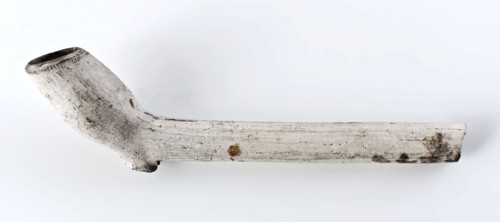 White clay pipe, unnoticed, with smooth handle, clay pipe smoking equipment smoke bottom pottery ceramic pottery, pressed