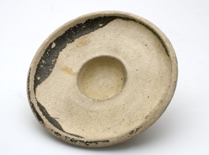 Very small Roman saucer, dish crockery holder soil find ceramic earthenware glaze, archeology Soil discovery of large rivers