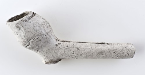 White clay pipe, unnoticed, with smooth handle, clay pipe smoking equipment smoke floor pottery ceramics pottery, pressed