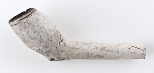 White clay pipe, unnoticed, with smooth handle, clay pipe smoking equipment smoke floor pottery ceramics pottery, pressed