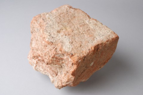 Earthenware brick, mixed shard, from the waste pit of Rotterdam pipe making, cloister wall brick building material earth