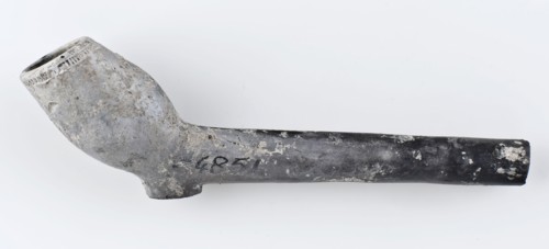 Clay pipe, marked, with smooth handle, clay pipe smoking equipment smoke floor earthenware ceramics pottery, pressed finished