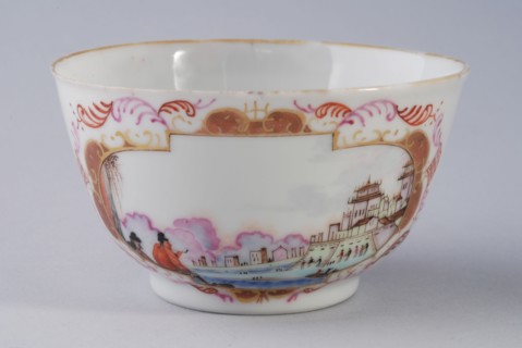 Cup with an image of Chinese men on quay and boats on river, cup-saucer drinking utensils tableware holder tableware ceramics