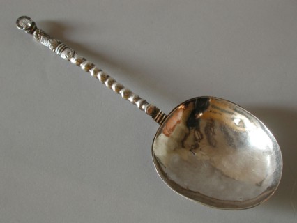 Silversmith: Gerard Caesar (?), Spoon with bokkepoot on end of stem, goat spoon spoon cutlery silver, forged cast, handle end