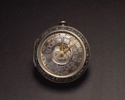 Jacobus Viet, Pocket watch with silver dial with date calendar with moon views and gold hands, silver exterior case, pocket