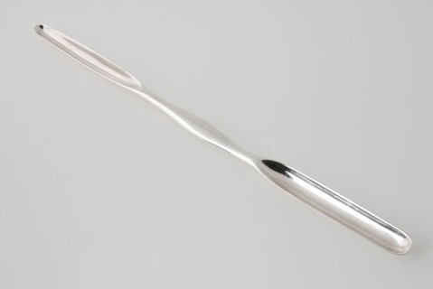 Silversmith: Cornelis Knuijsting, Silver marrow drill, marrow auger drill kit silver, cast Two-sided: on both sides