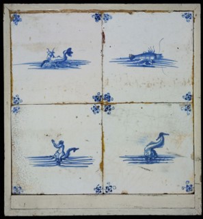 Tile field, four tiles, scene decor, blue on white, two fish and two sea creatures, corner pattern spider, tile field wall tile