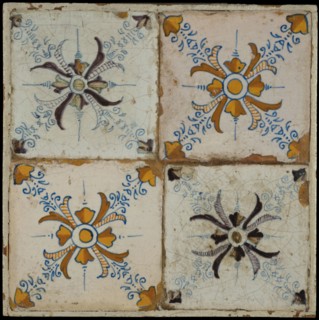 Tile field, four ornament tiles, central decor without frame along two diagonals, with orange, blue and purple on white, tiled