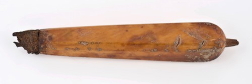 Legs handle of table knife, diamond-shaped with eight sides facetted with straight sides flared backwards, has knife cutlery