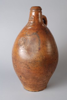Large bearded jug with cartouche and capacity measure, dated, Bartmann juggeruik tableware holder soil find ceramic stoneware