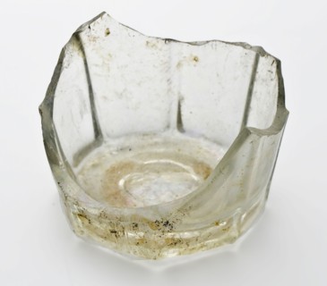 Bottom fragment of drinking glass, octagonal with pontilemark, clear glass, goblet drinking glass drinking utensils tableware