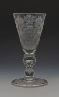 Christiaan Prysler?, Chalice, engraved with weapon polder Cool and city arms of Rotterdam and Van Cool, Rotterdam, Anno 1725