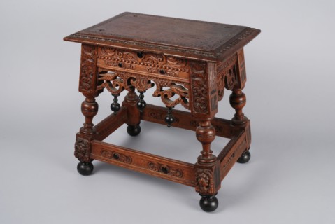 Oak renaissance stool, tabouret stool furniture furniture interior design wood oak ebony pear wood, Rectangular stool standing