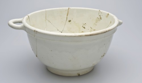 Deep pap bowl on stand with two lying ears, industrial white goods, porcelain crockery holder earthenware ceramic earthenware