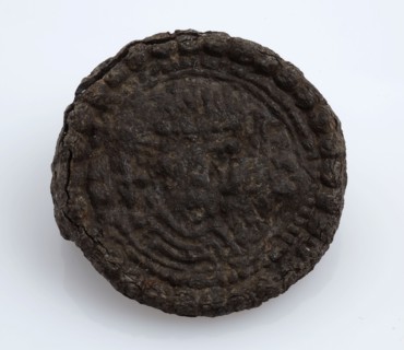 Fibula or mantle pin, disc fibula with portrait and edge lettering, fibula fastener soil find bronze tin metal, cast struck
