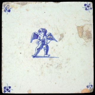 Figure tile, standing cupid with bow and arrow, blue decor on white ground, corner fill spider, wall tile tile sculpture ceramic